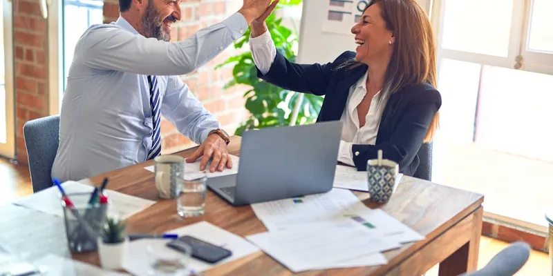 How to Hire AI Employees: A Complete Guide